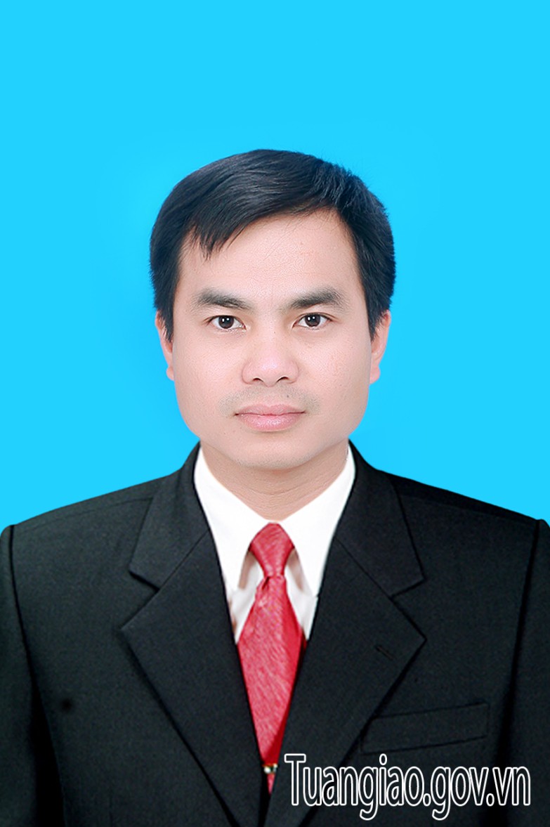 Đồng chí Nguyễn Văn Bách giữ chức vụ Chánh Văn phòng HĐND và UBND huyện  Tuần Giáo