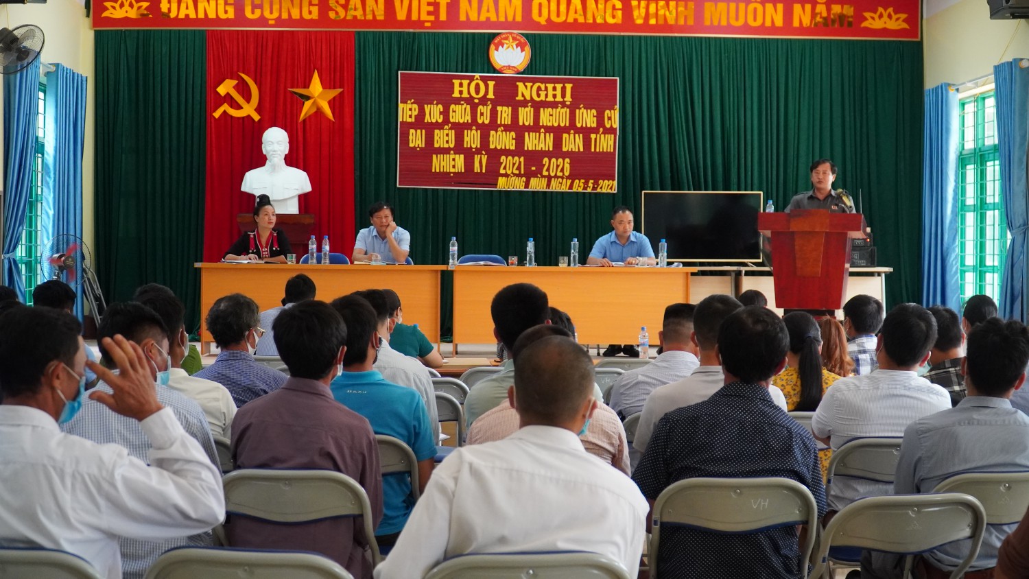 Các ứng cử viên đại biểu HĐND tỉnh thuộc đơn vị bầu cử số 13 tiếp xúc cử tri xã Mường Mùn, Mùn Chung, Rạng Đông huyện Tuần Giáo
