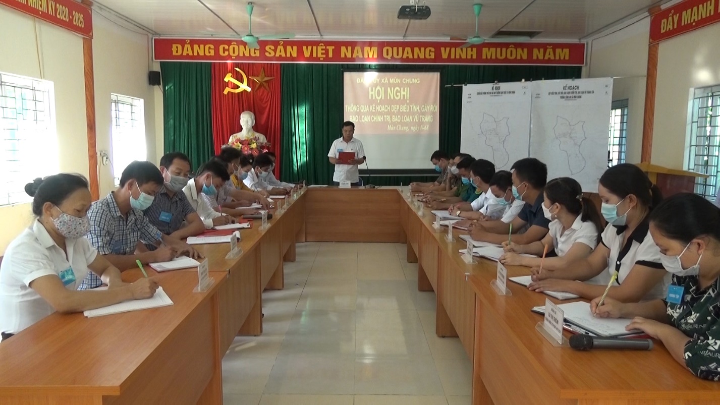 Đảng ủy xã Mùn Chung diễn tập chuyển sang trạng thái sẵn sàng chiến đấu
