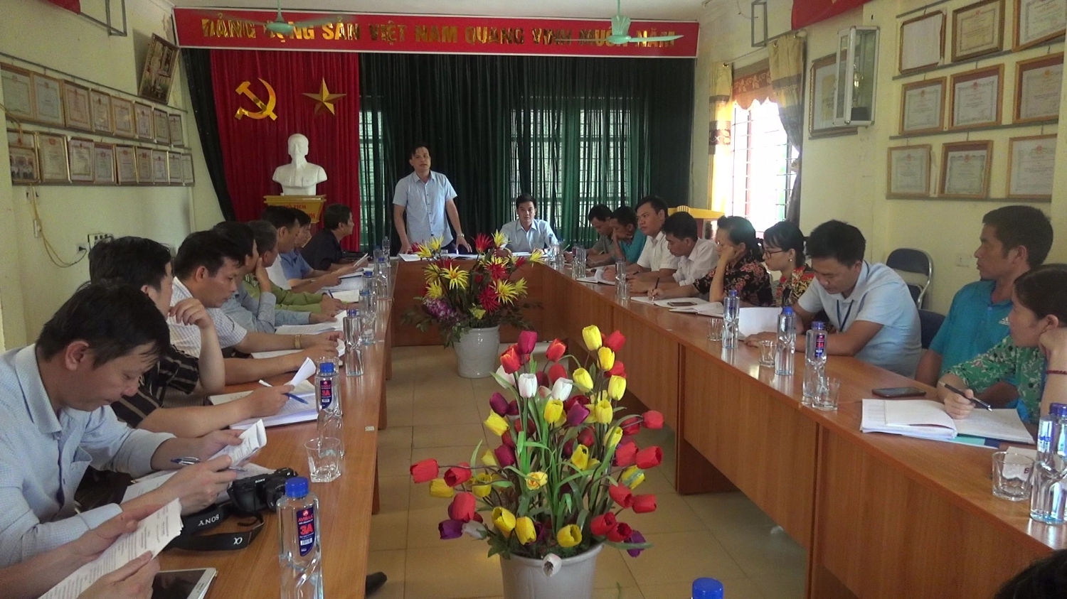 TTTH: Đồng chí Lò Văn Cương PCT UBND huyện kiểm tra tại xã Mùn Chung