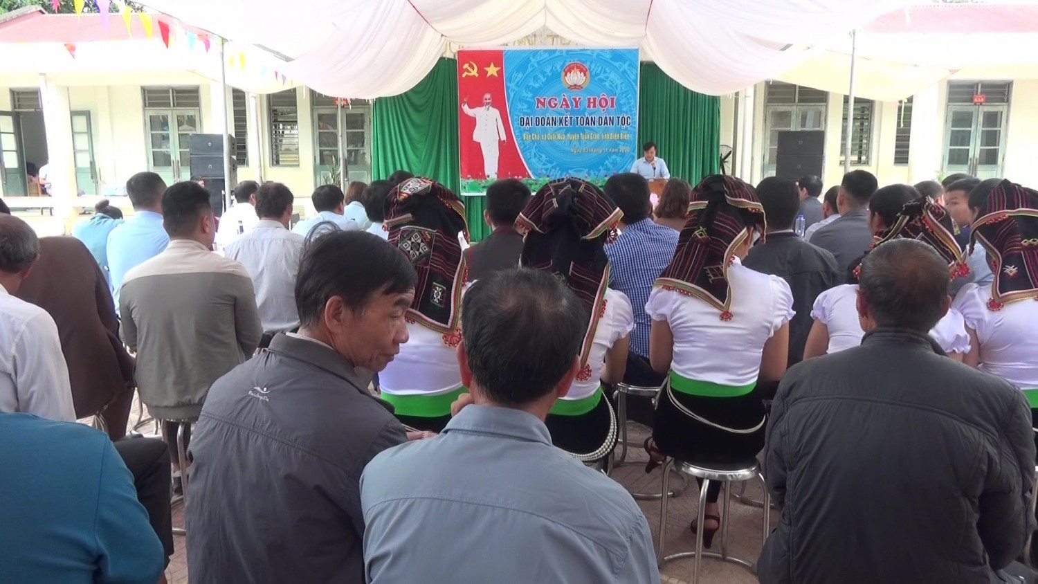 Bản Chá, xã Quài Nưa là khu dân cư đầu tiên tổ chức Ngày hội đại đoàn kết toàn dân tộc tại huyện Tuần Giáo