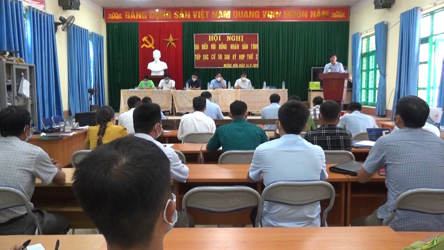Đại biểu HĐND tỉnh tiếp xúc cử tri tại huyện Tuần Giáo