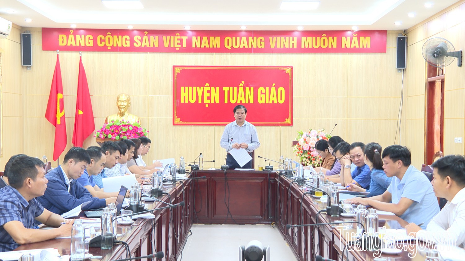 Ban Thường trực UBMT TQVN tỉnh giám sát chương trình mục tiêu quốc gia tại huyện Tuần Giáo