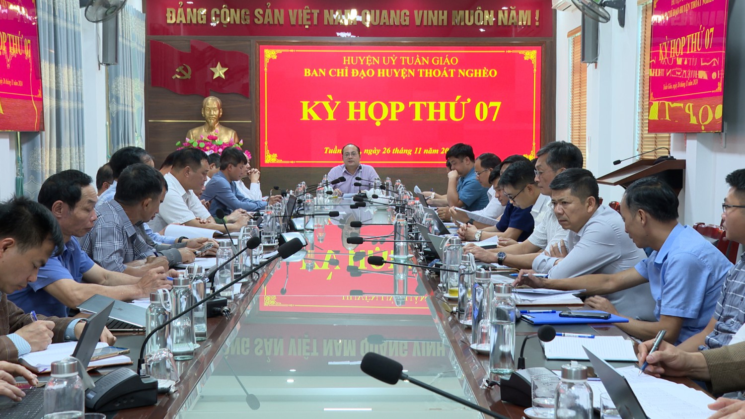 Ban Chỉ đạo huyện thoát nghèo huyện Tuần Giáo họp kỳ thứ 7.2024