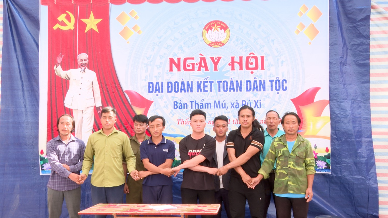 Sôi nổi Ngày hội “Đại đoàn kết toàn dân tộc” năm 2024 tại bản Thẩm Mú, xã Pú Xi