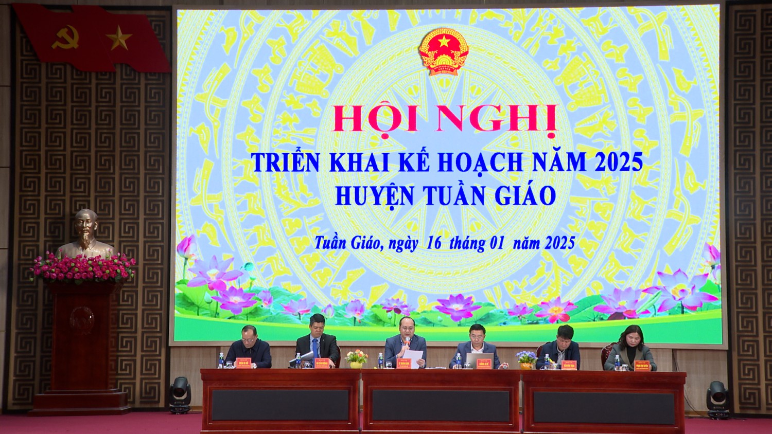 Tuần Giáo: Hội nghị triển khai kế hoạch năm 2025