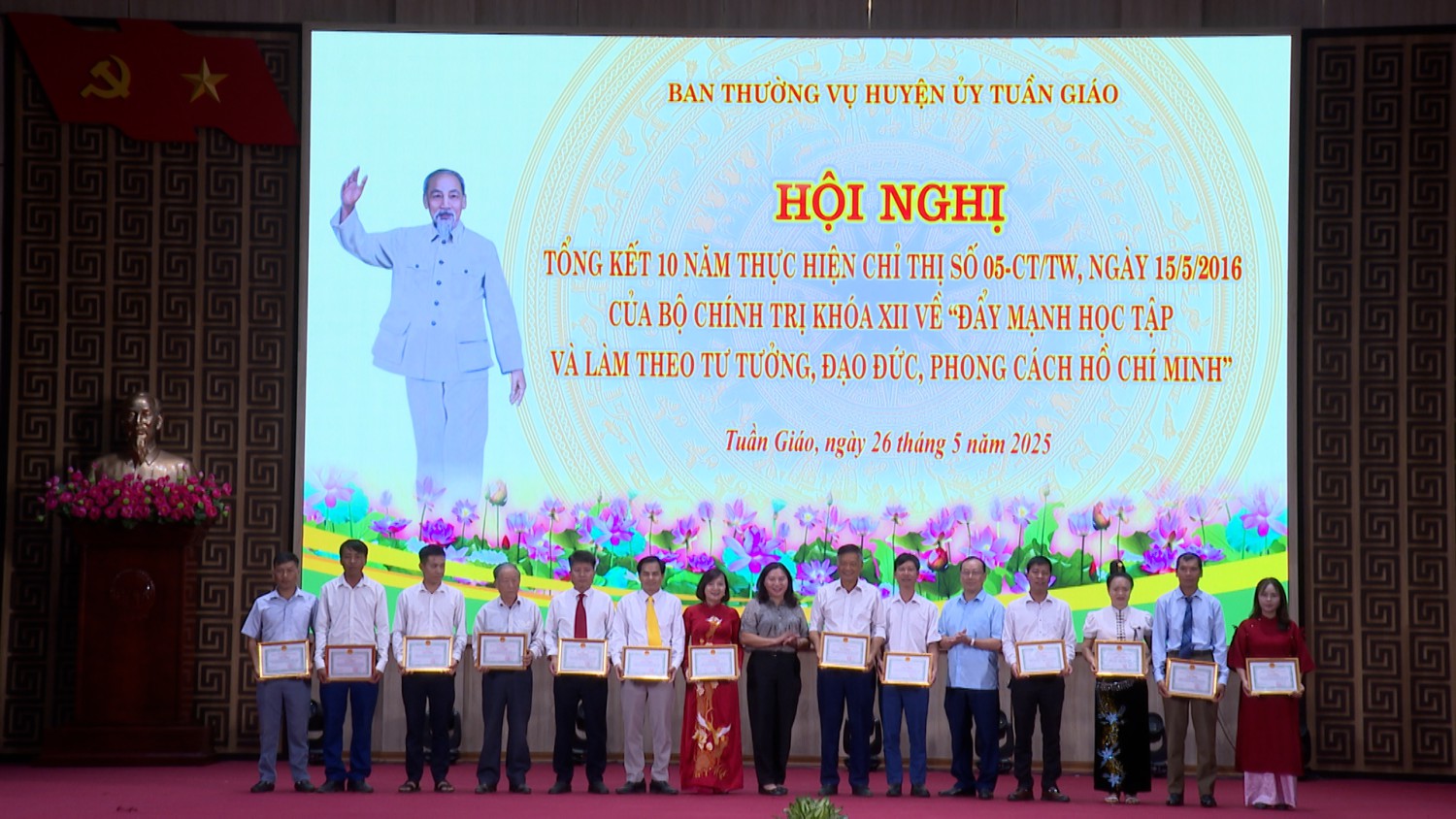 Tuần Giáo tổng kết 10 năm thực hiện Chỉ thị 05-CT/TW của Bộ Chính trị về “Đẩy mạnh học tập và làm theo tư tưởng, đạo đức, phong cách Hồ Chí Minh”