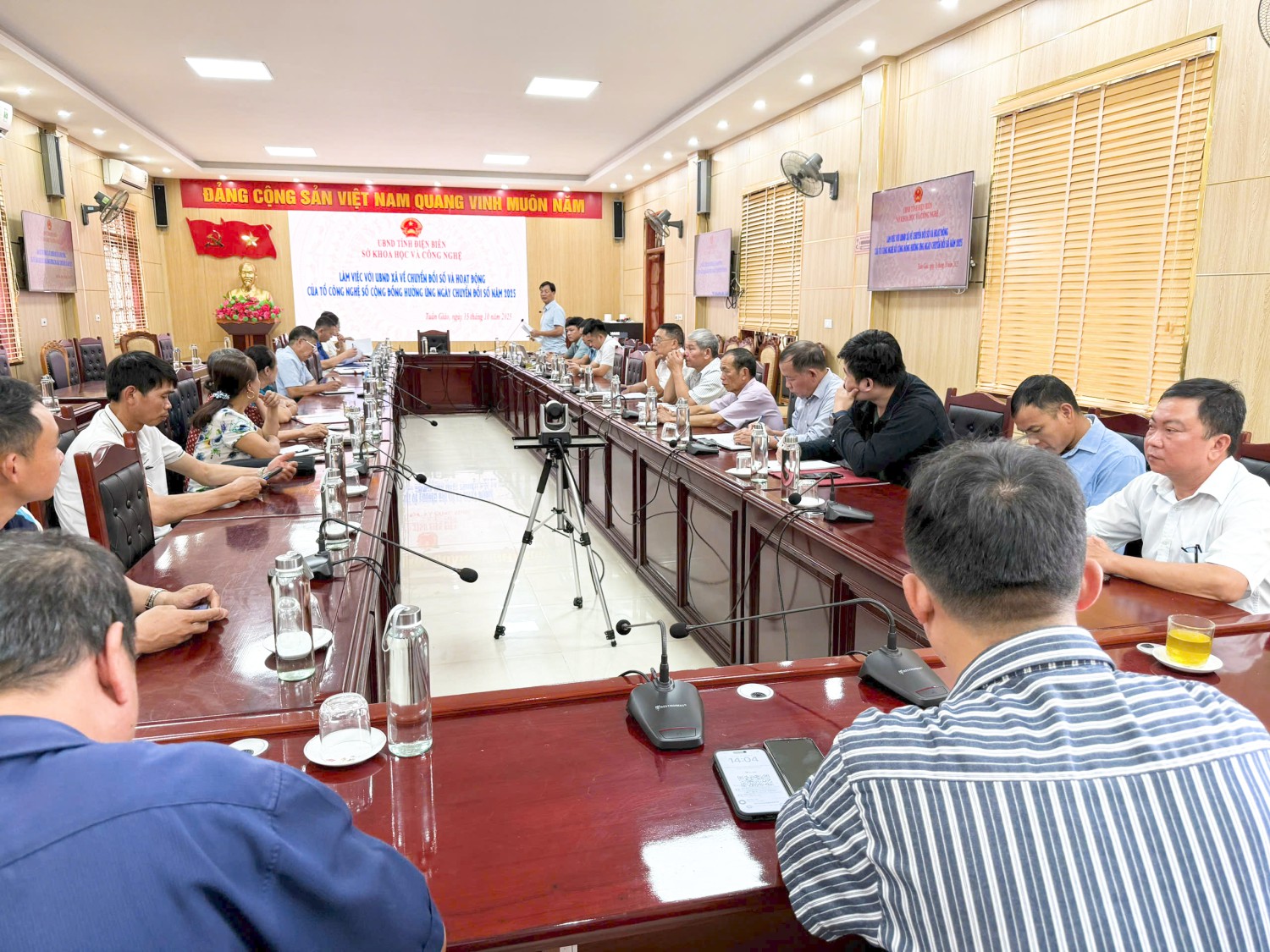 Sở Khoa học và Công nghệ tỉnh Điện Biên làm việc...