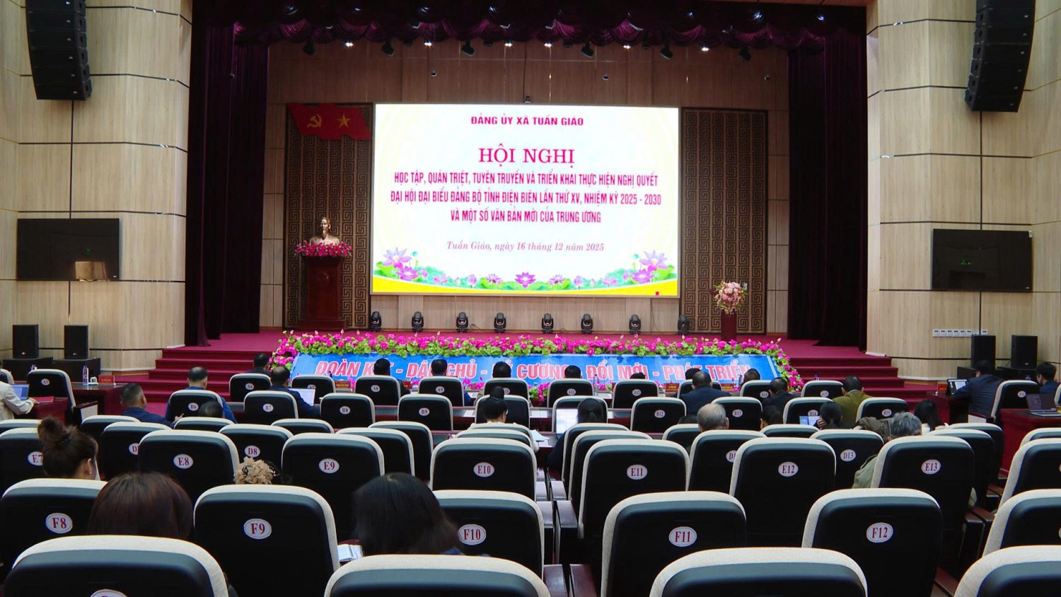 Xã Tuần Giáo dự Hội nghị học tập, quán triệt,...