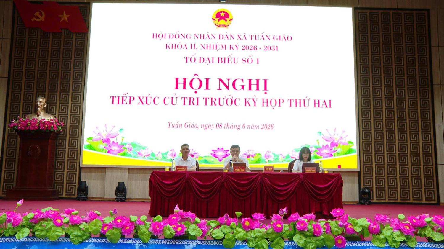 Tổ đại biểu số 01 HĐND xã Tuần Giáo tổ chức Hội nghị tiếp xúc cử tri trước kỳ họp thứ hai