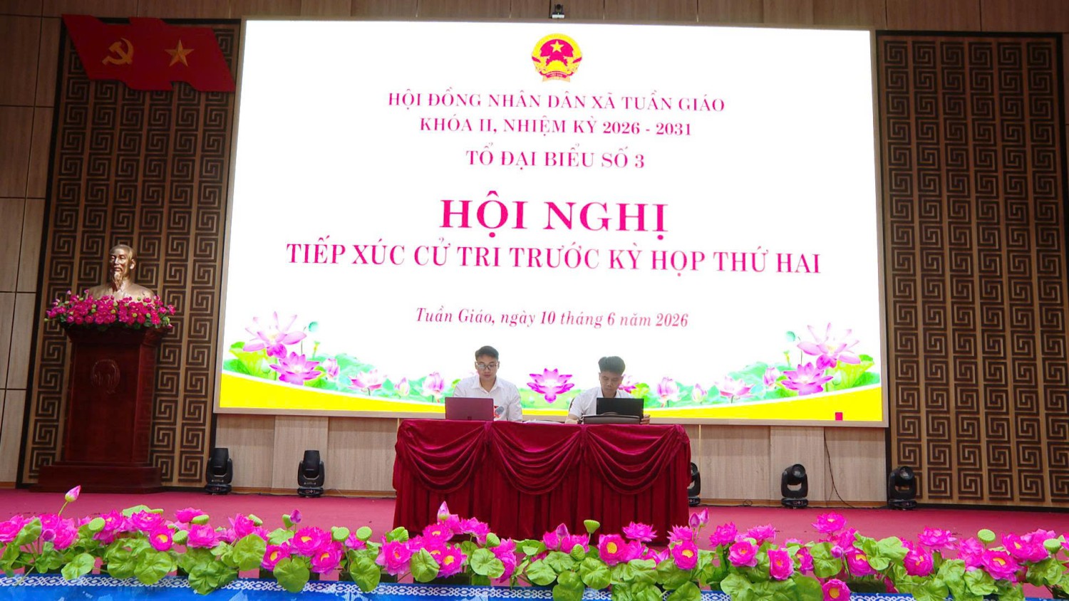 Tổ đại biểu số 3 HĐND xã Tuần Giáo tổ chức Hội nghị tiếp xúc cử tri trước kỳ họp thứ hai